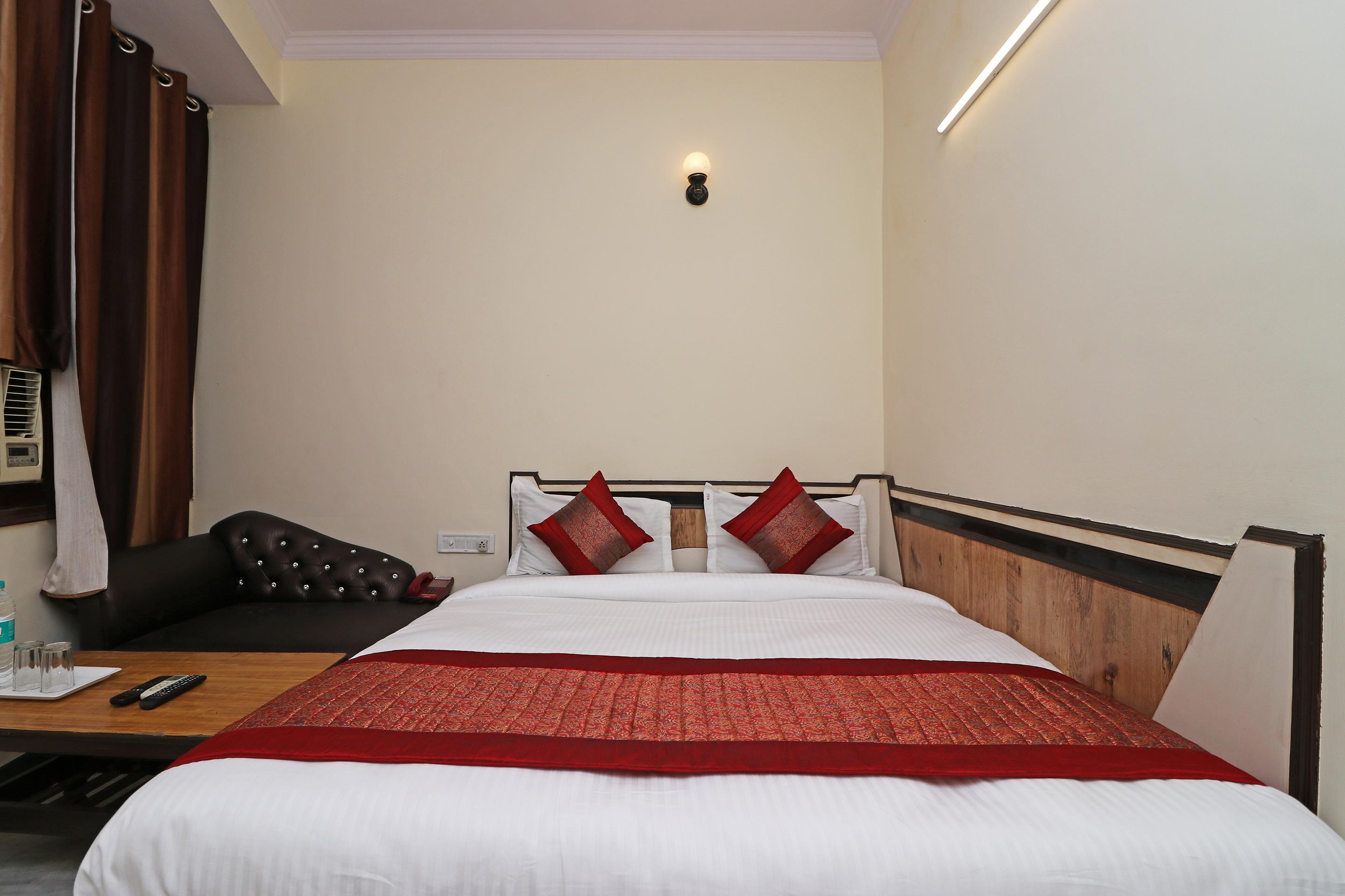 Adb Rooms Hotel Silver Shine Nueva Delhi Exterior foto